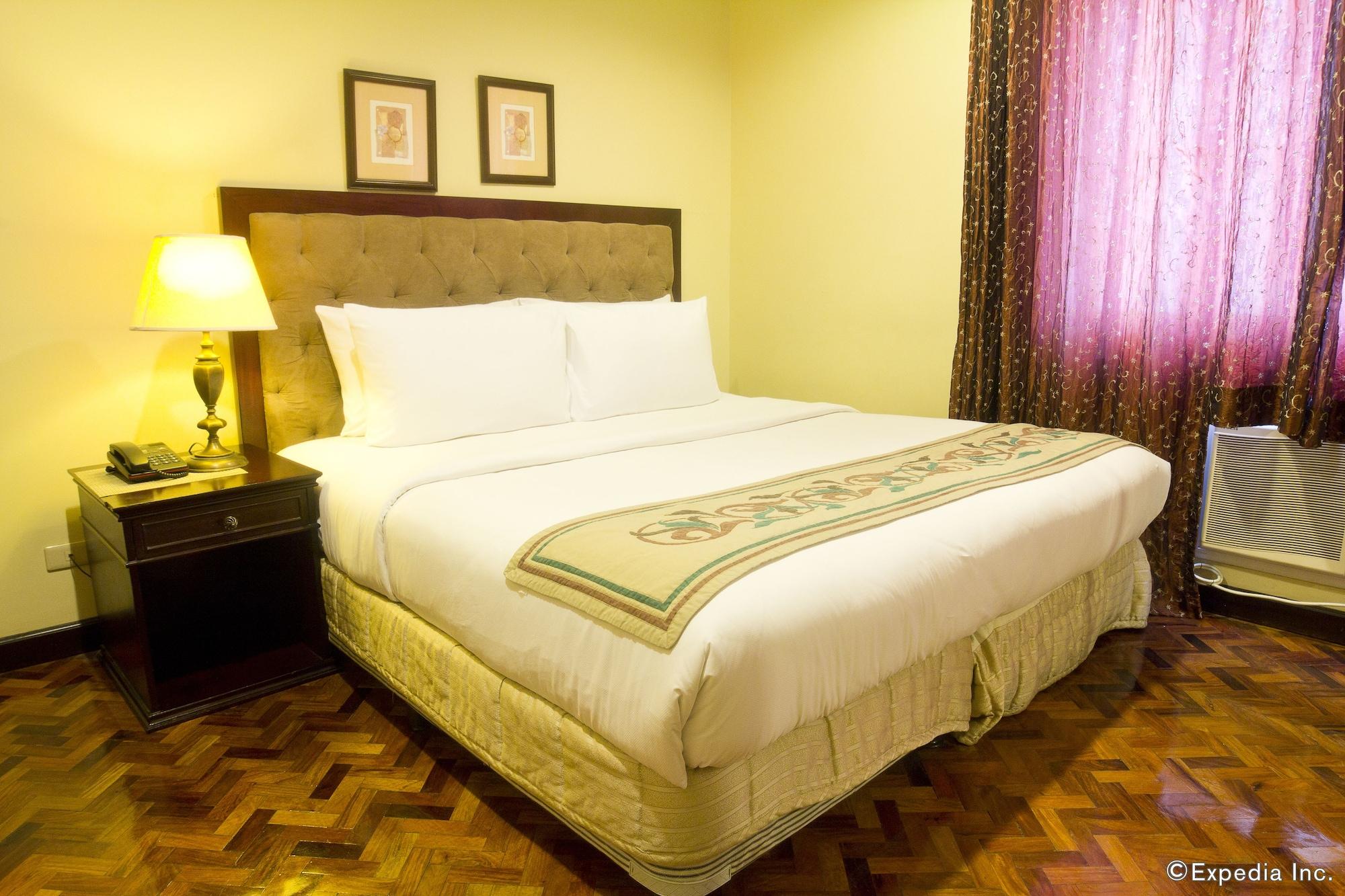 Parque Espana Residence Hotel Managed By Hii Muntinlupa City Экстерьер фото