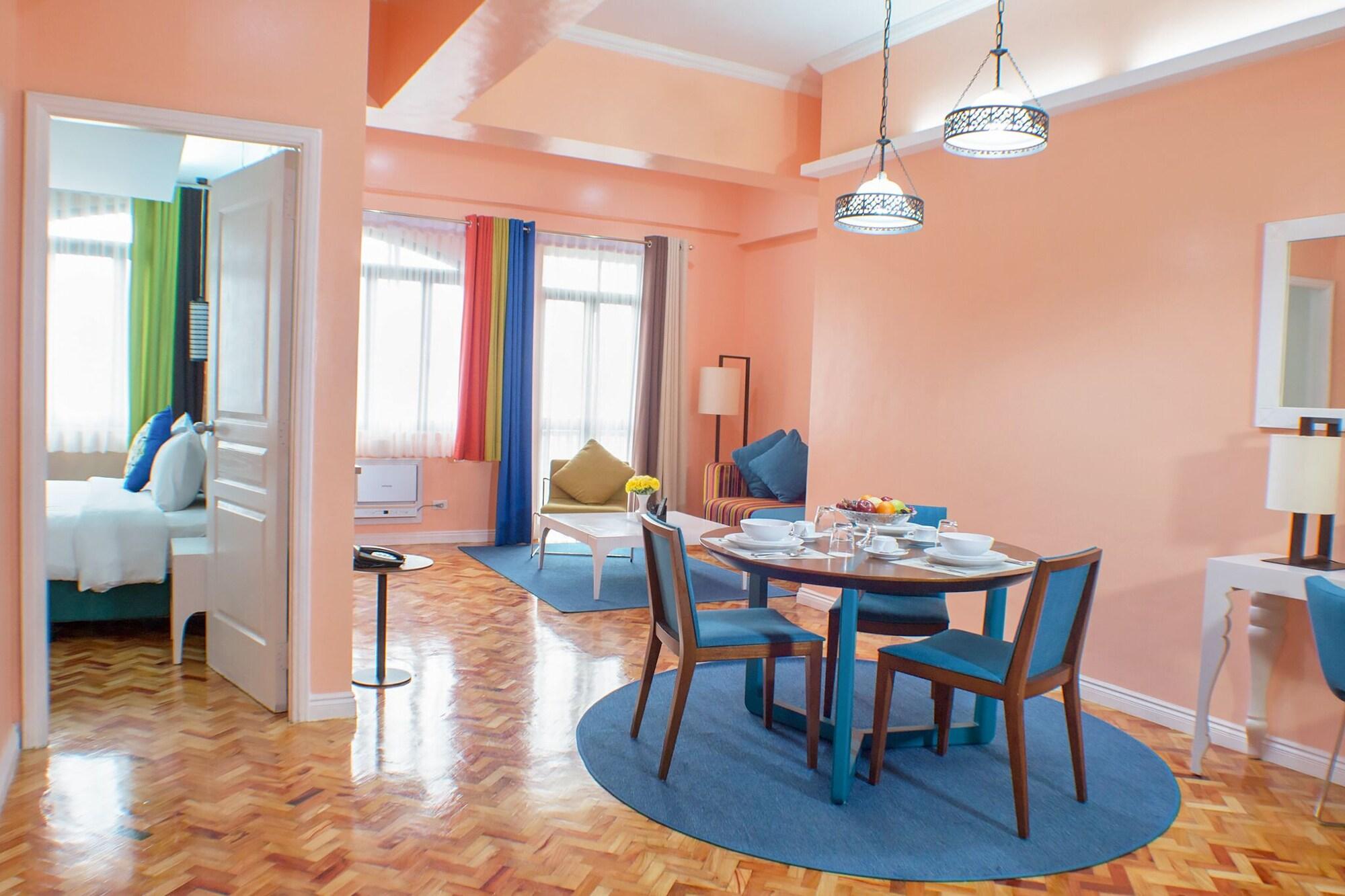 Parque Espana Residence Hotel Muntinlupa City Экстерьер фото