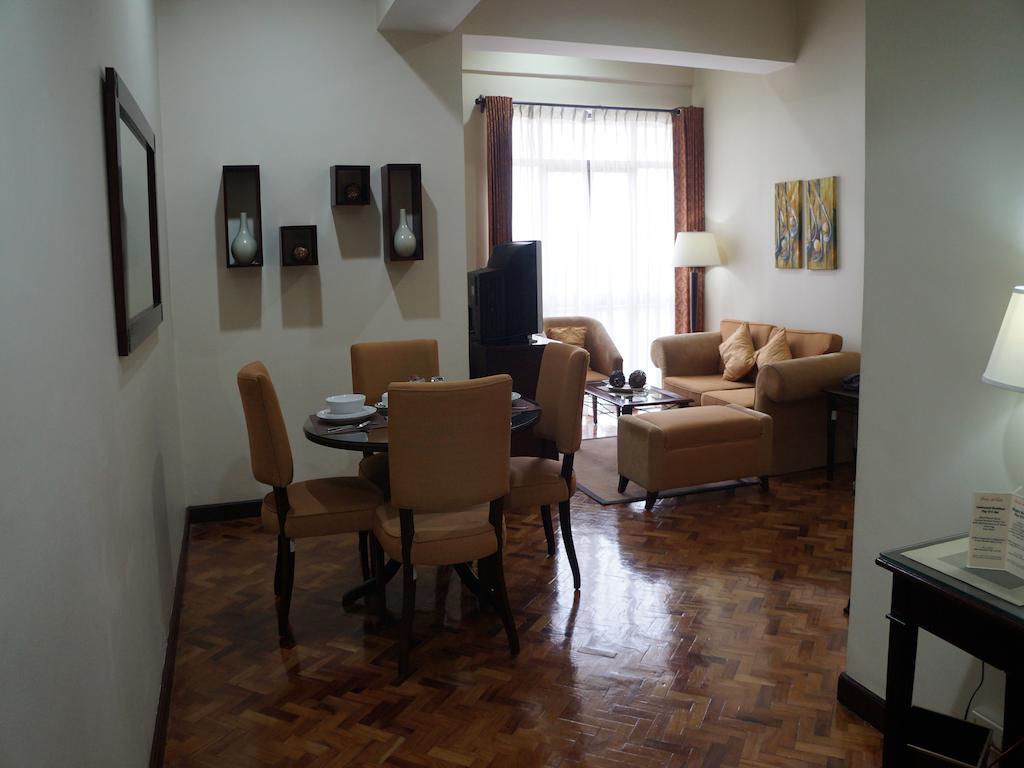Parque Espana Residence Hotel Muntinlupa City Экстерьер фото