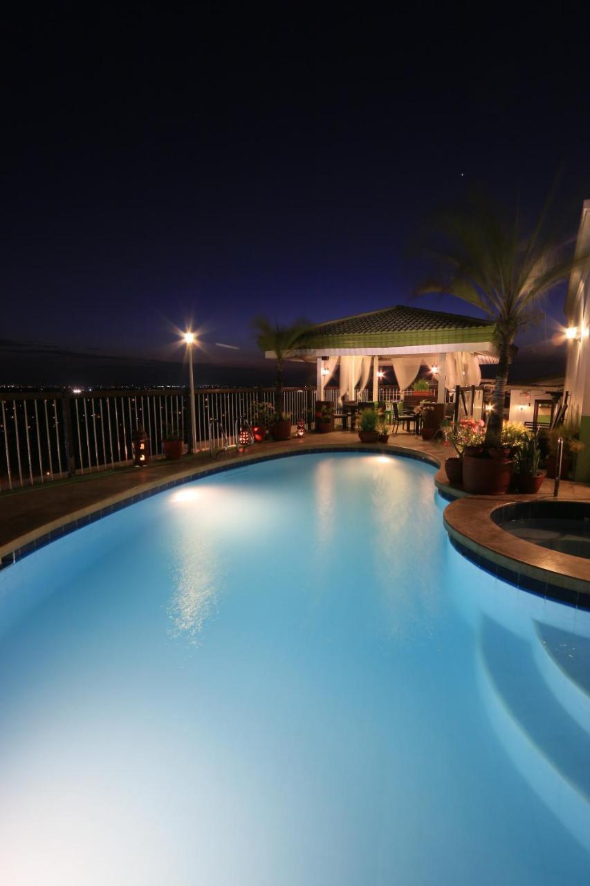 Parque Espana Residence Hotel Muntinlupa City Экстерьер фото