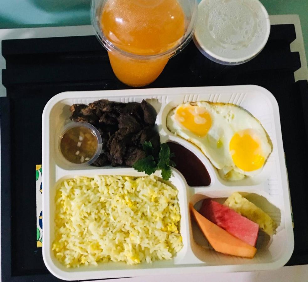 Parque Espana Residence Hotel Muntinlupa City Экстерьер фото